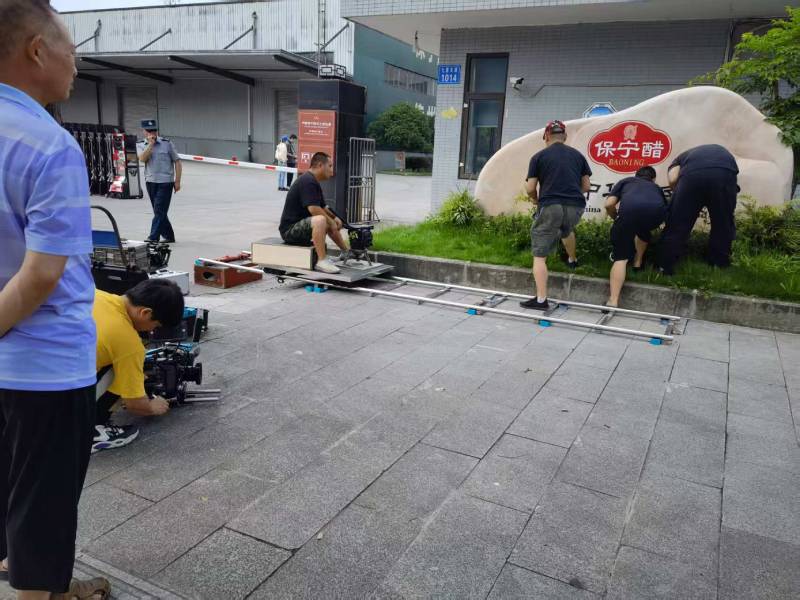 竹山县广告片拍摄公司核心优势：全流程服务，让品牌广告片省心更出彩